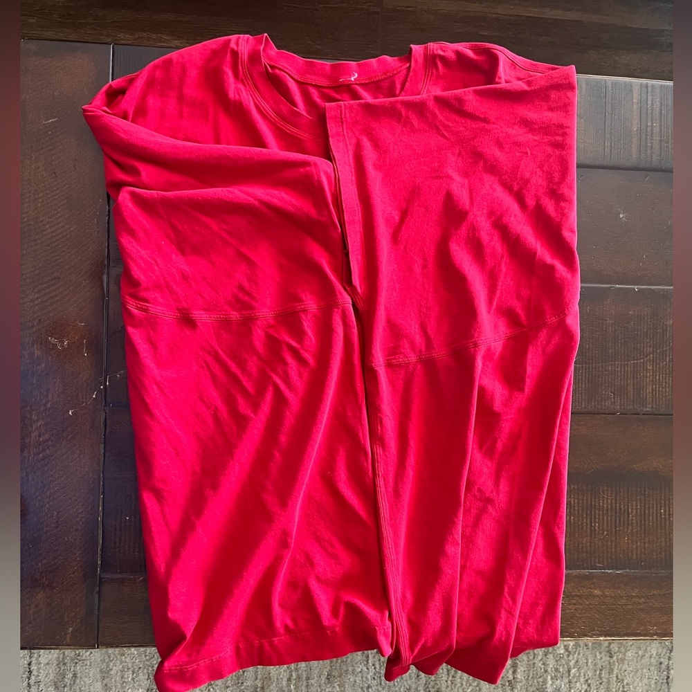 Lululemon cherry red poncho t shirt. size S-M